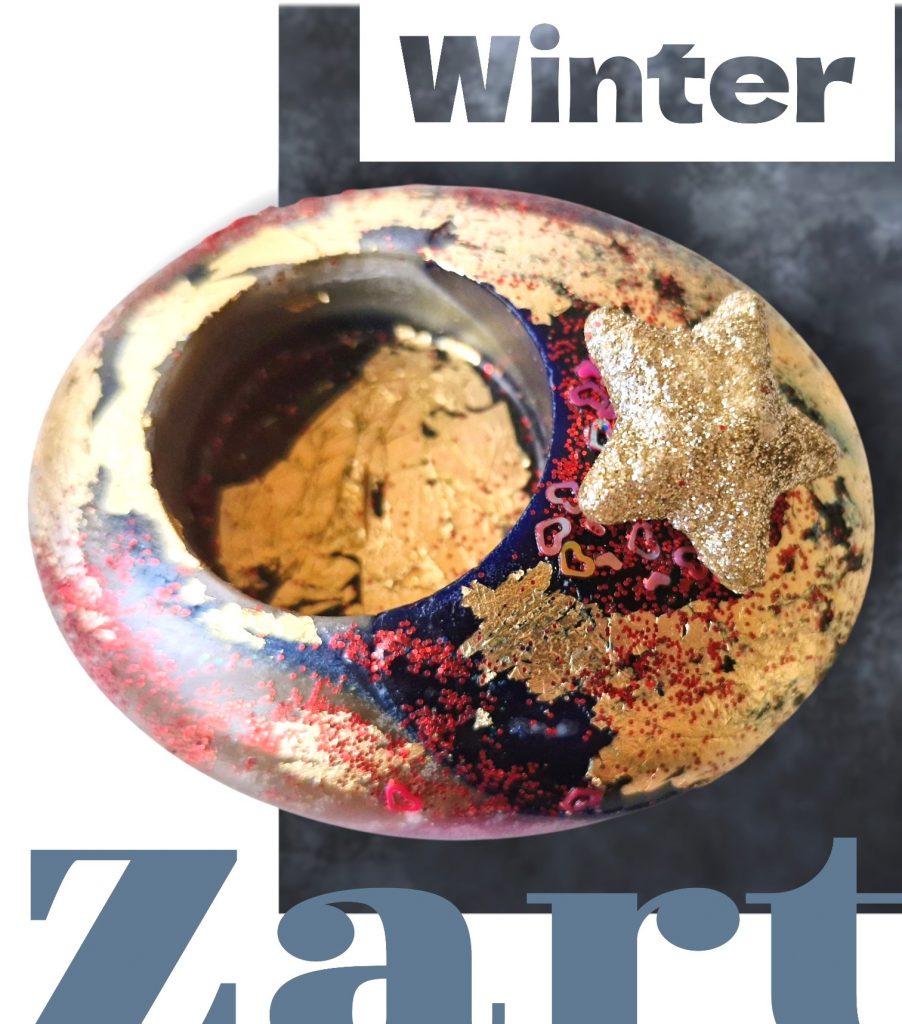 aus Kerzenwachsreste neu erstellte in Stone-Fom gegossene Kerzenform. In der Mitte kann ein Teelicht rein.